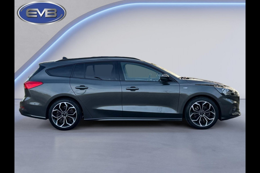 Ford FOCUS Wagon 1.5 EcoBoost 150 pk AUTOMAAT ST Line business, camera,panoramadak afn. trekhaak, winter pakket, NL auto met nap