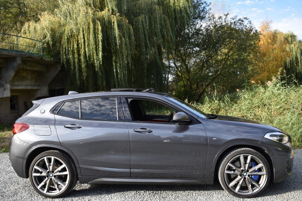 BMW X2 M35iA 306PK HIGH EXECUTIVE M-SPORT HARMAN-KARDON/CAMERA/PANORAMADAK