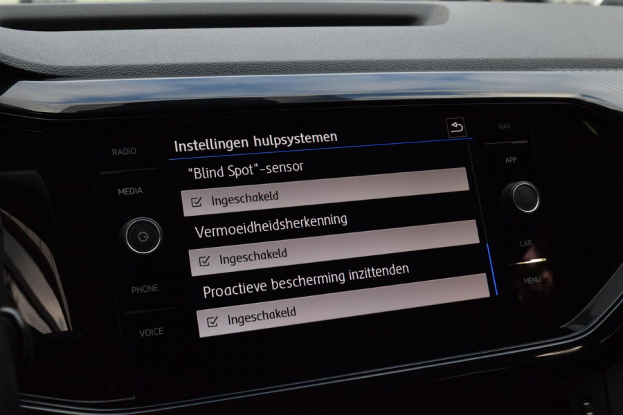 Volkswagen T-Cross 1.0 TSI Style|Nav|Cam|18"|Digital cockpit