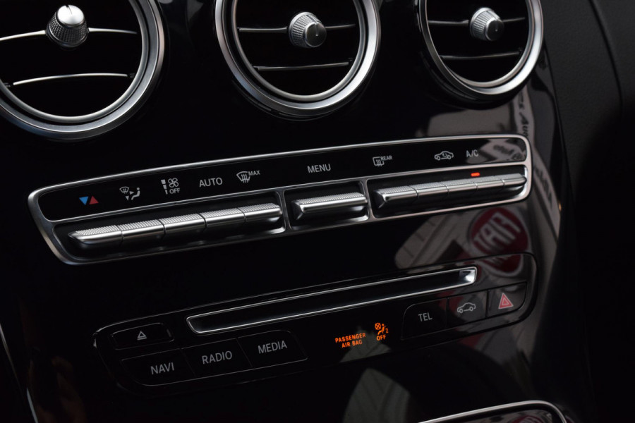 Mercedes-Benz C-Klasse 180 Bus.Solution AMG|Leer|Camera|4 nw banden