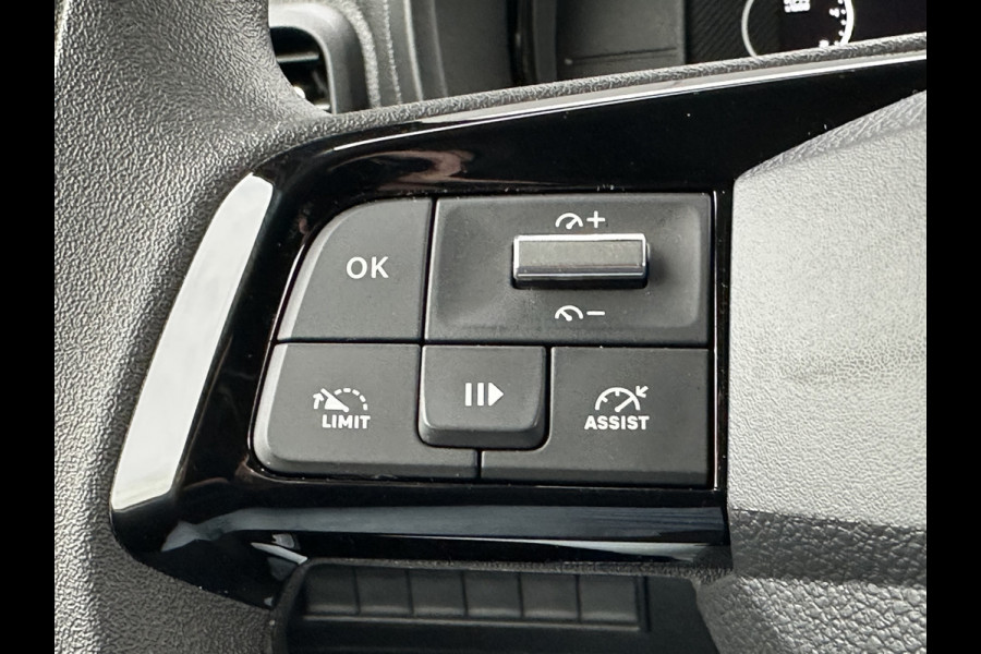 Opel Combo 1.5 BlueHDi 100 PK L2H1 FACELIFT / !! NIEUWSTAAT !! / 10.419 KM / 1e EIG. / CAMERA / CRUISE / AIRCO / CARPLAY