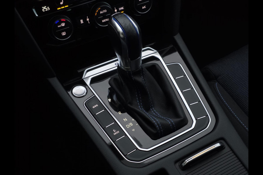 Volkswagen Passat Variant 1.4 TSI GTE|VIRTUAL COCKP.|ACC|MASSAGE