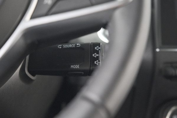 Renault Clio TCe 90 GPF Evolution | Camera | Navigatie | Apple Carplay | Parkeersensoren | Stoelverwarming