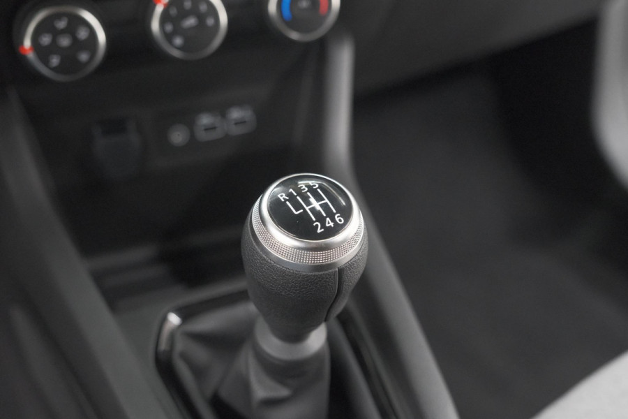 Renault Clio TCe 90 GPF Evolution | Camera | Navigatie | Apple Carplay | Parkeersensoren | Stoelverwarming