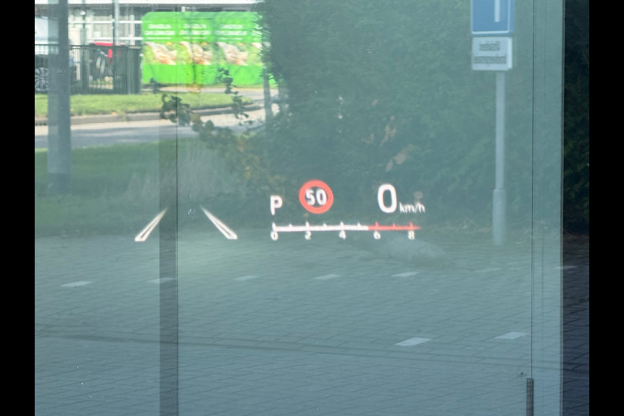 Toyota Yaris 1.5 Hybrid Executive - Automaat - Navi - Climate - Winterpakket - Camera - Org.NL