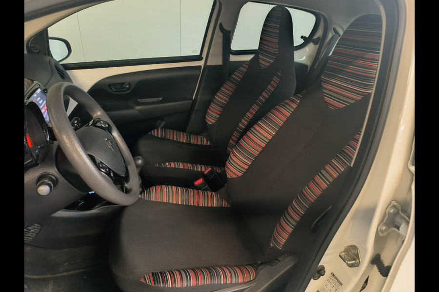 Citroën C1 1.0 VTi Airscape Feel uit 2020 Rijklaar + 12 maanden Bovag-garantie Henk Jongen Auto's in Helmond,  al 50 jaar service zoals 't hoort!