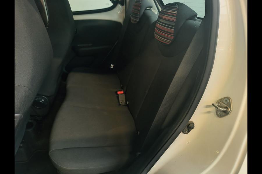 Citroën C1 1.0 VTi Airscape Feel uit 2020 Rijklaar + 12 maanden Bovag-garantie Henk Jongen Auto's in Helmond,  al 50 jaar service zoals 't hoort!