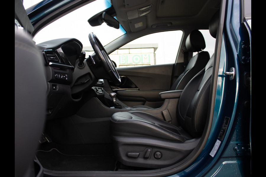 Kia Niro 1.6 GDi Hybrid ExecutiveLine | Trekhaak | 18 inch LM | Stoel en stuurverwarming|