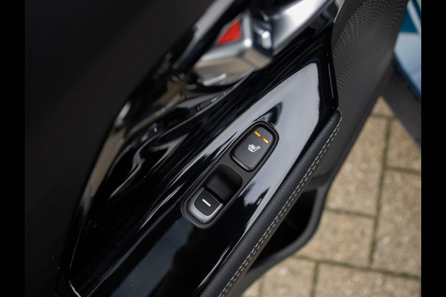 Kia Niro 1.6 GDi Hybrid ExecutiveLine | Trekhaak | 18 inch LM | Stoel en stuurverwarming|