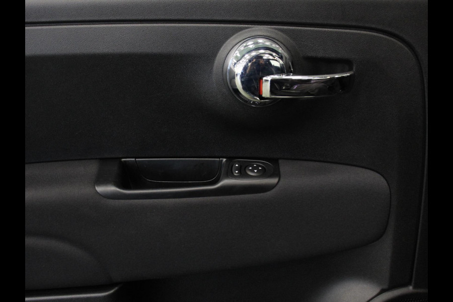 Fiat 500C 1.0 Hybrid Lounge Plus Navigatie Cruise Control Parkeer Sensoren Climate Control DAB Lichtmetalen Velgen