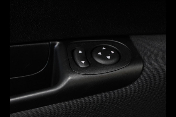 Fiat 500C 1.0 Hybrid Lounge Plus Navigatie Cruise Control Parkeer Sensoren Climate Control DAB Lichtmetalen Velgen