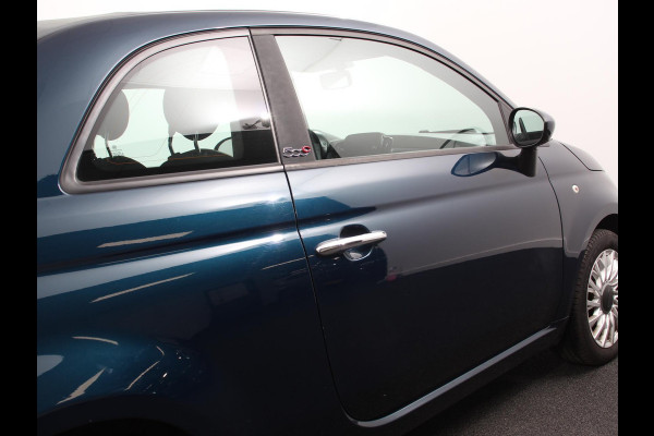 Fiat 500C 1.0 Hybrid Lounge Plus Navigatie Cruise Control Parkeer Sensoren Climate Control DAB Lichtmetalen Velgen