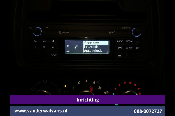 Renault Trafic 2.0 dCi 120pk L2H1 Inrichting Euro6 Airco | 2x zijdeur | Imperiaal | LED | Trekhaak | Cruisecontrol | Camera Parkeersensoren, Bijrijdersbank