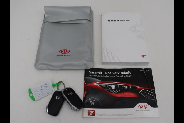 Kia Xceed 1.6 GDI PHEV DynamicPlusLine | Stoel & stuurverwarming | Adaptive cruise | Camera | Carplay | Keyless | Full LED | Half leder | Navigatie