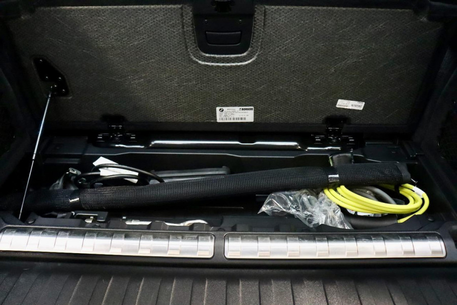 BMW X5 xDrive45e M Sport|PANO|DRAVIT|LASER|22''|BTW