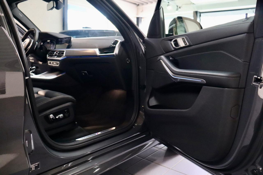 BMW X5 xDrive45e M Sport|PANO|DRAVIT|LASER|22''|BTW