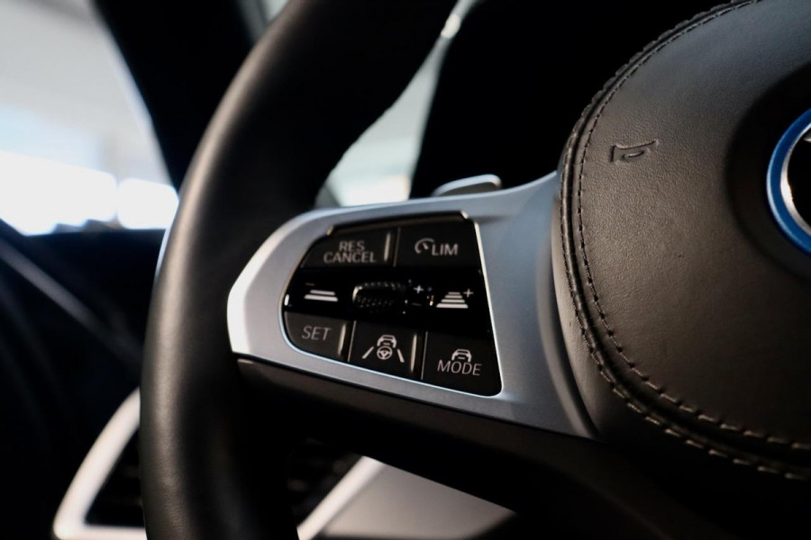 BMW X5 xDrive45e M Sport|PANO|DRAVIT|LASER|22''|BTW