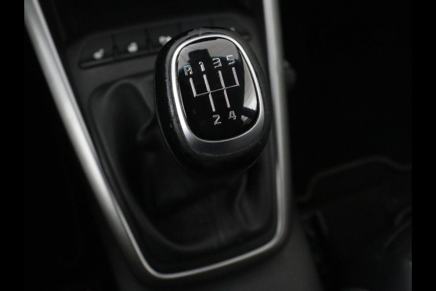 Kia Rio 1.0 TGDI GT-Line | Stoel & stuurverwarming | Carplay | Half leder | Keyless | Navigatie | Climate control | DAB | Camera | Cruise control