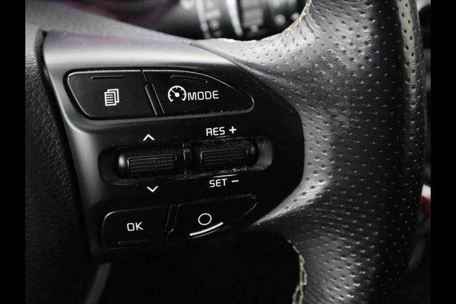 Kia Rio 1.0 TGDI GT-Line | Stoel & stuurverwarming | Carplay | Half leder | Keyless | Navigatie | Climate control | DAB | Camera | Cruise control