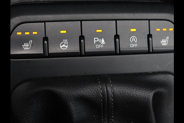 Kia Rio 1.0 TGDI GT-Line | Stoel & stuurverwarming | Carplay | Half leder | Keyless | Navigatie | Climate control | DAB | Camera | Cruise control