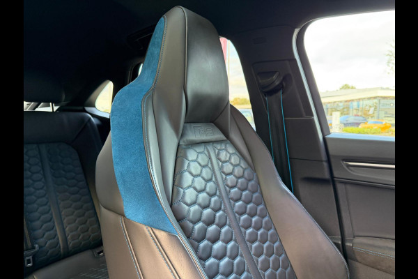 Audi Q3 Sportback TFSI RS / Pano'dak / Alcantara / Carbon afwerking