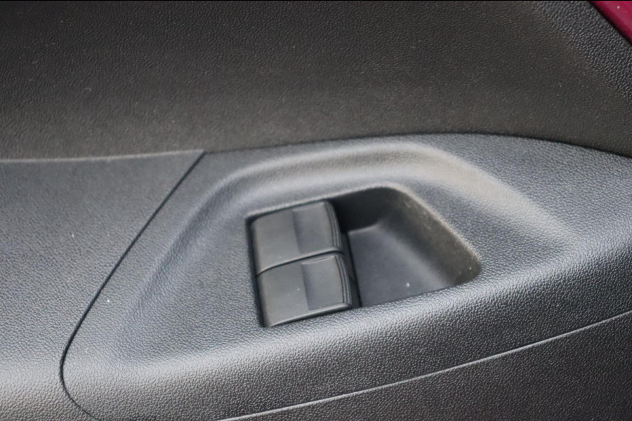 Toyota Aygo 1.0 VVT-i x-cite org.NL a.camera afn.trekhaak