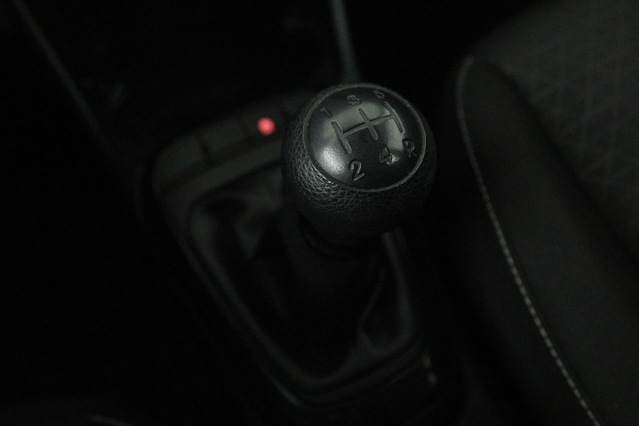 Kia Picanto 1.0 CVVT ComfortPlusLine Navigator (NAVIGATIE, ACHTERUITRIJCAMERA, BLUETOOTH)