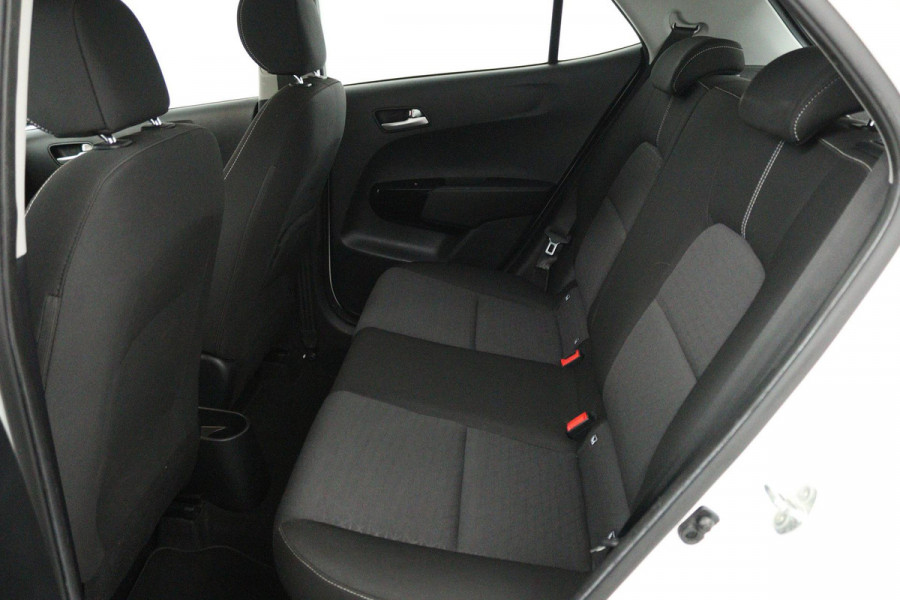Kia Picanto 1.0 CVVT ComfortPlusLine Navigator (NAVIGATIE, ACHTERUITRIJCAMERA, BLUETOOTH)