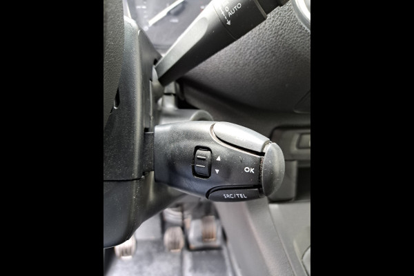 Opel Vivaro 2.0 CDTI 144Pk 5 persoon Dubbel Cabine Airco Navigatie Achteruitrijcamera DC