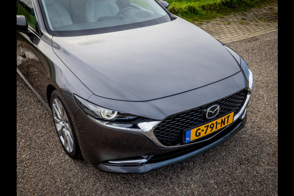 Mazda 3 2.0 e-SkyActiv-X M Hybrid 180 Luxury Leder|HeadUp display