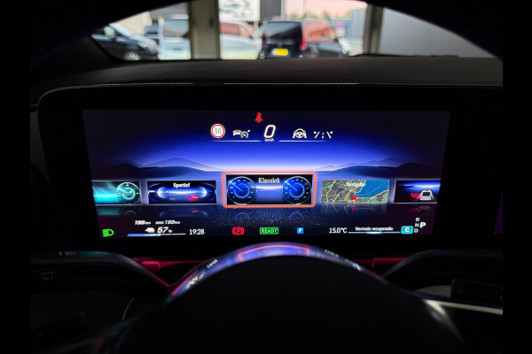 Mercedes-Benz Eqv 300 L2 - 8-pers AMG Facelift - Inter. & Exterieur pakket - 360 - Vol Opties - Incl. Garantie