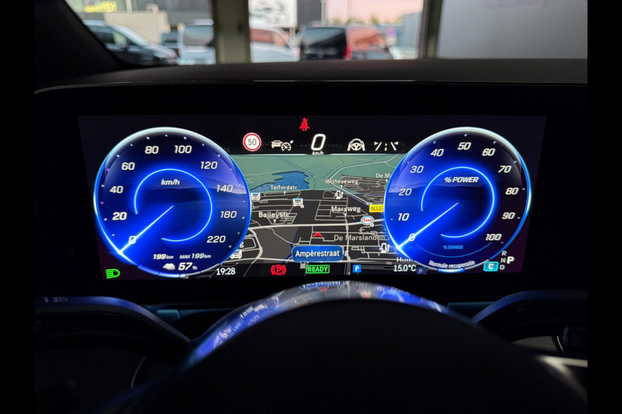 Mercedes-Benz Eqv 300 L2 - 8-pers AMG Facelift - Inter. & Exterieur pakket - 360 - Vol Opties - Incl. Garantie