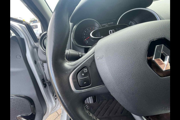 Renault Clio Estate 1.2 TCe Bose / stoelverwarming / camera