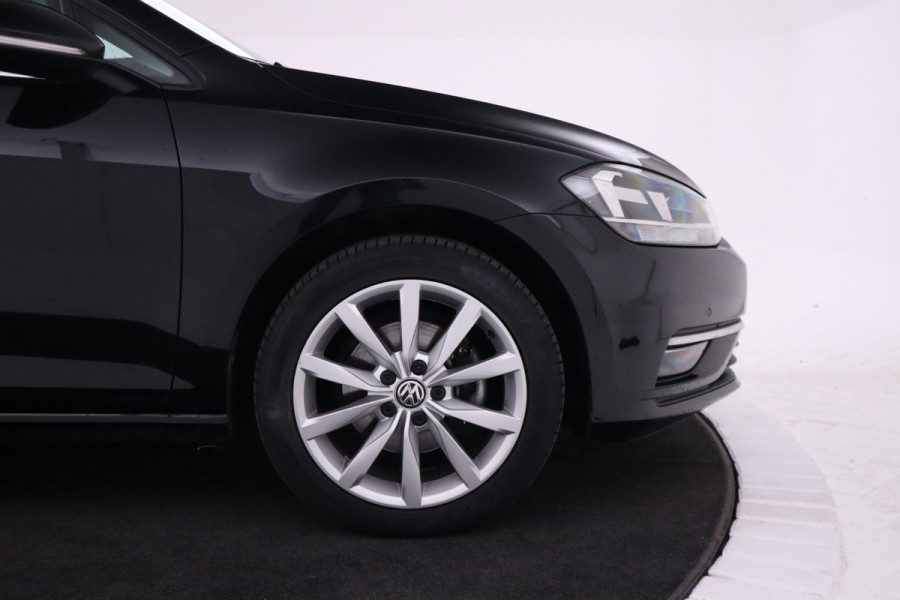 Volkswagen Golf Variant 1.5 TSI Highline automaat, virtual cockpit, climate etc.