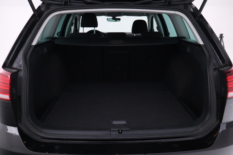 Volkswagen Golf Variant 1.5 TSI Highline automaat, virtual cockpit, climate etc.