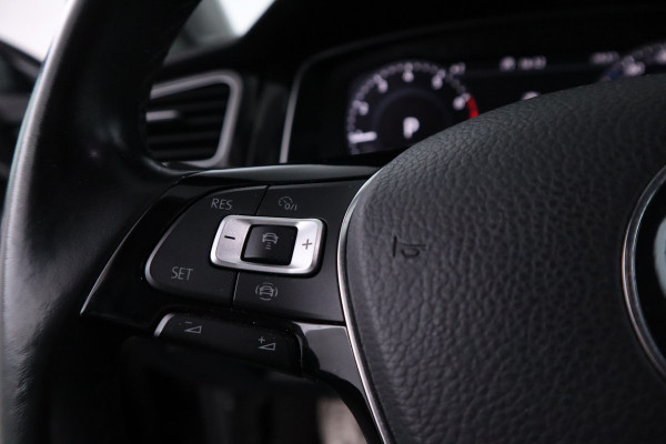 Volkswagen Golf Variant 1.5 TSI Highline automaat, virtual cockpit, climate etc.