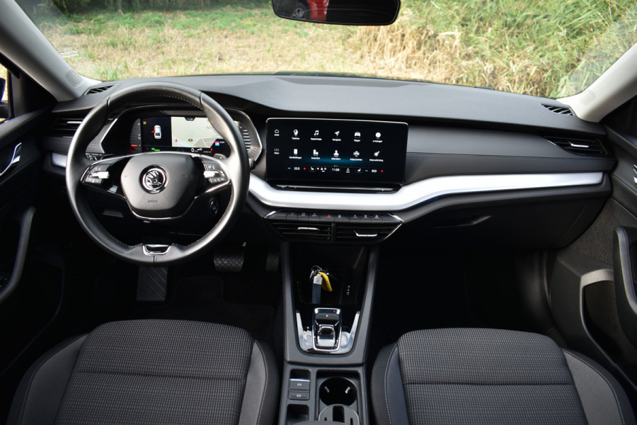 Škoda Octavia TSI iV PHEV 204PK DSG HYBRID BUSINESS CAMERA/NAVI/VIRTUAL