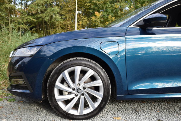 Škoda Octavia TSI iV PHEV 204PK DSG HYBRID BUSINESS CAMERA/NAVI/VIRTUAL