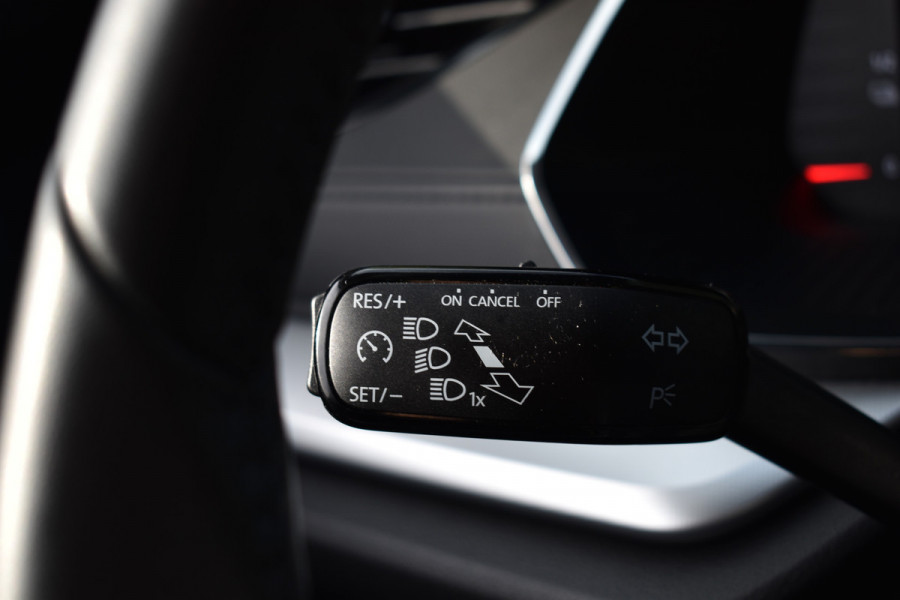 Škoda Octavia TSI iV PHEV 204PK DSG HYBRID BUSINESS CAMERA/NAVI/VIRTUAL