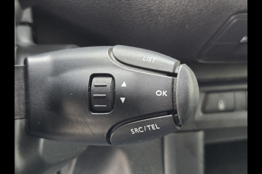 Peugeot Expert / Opel Vivaro 2.0 CDTI 144Pk 5 persoon Dubbel Cabine Airco Navigatie Achteruitrijcamera DC