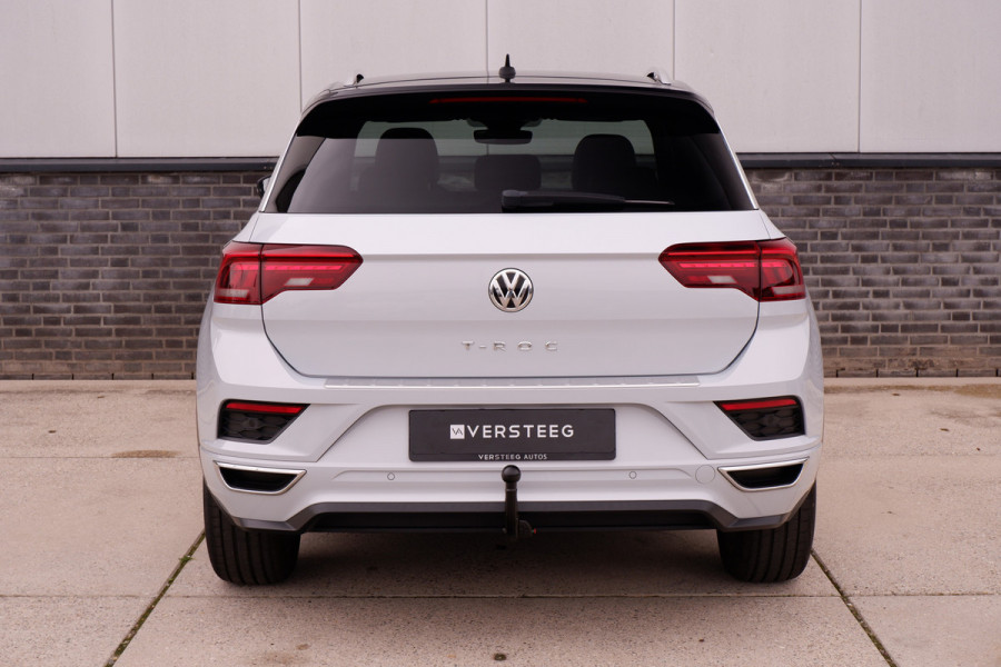 Volkswagen T-Roc 1.5 TSI Sport Business 2x R-Line LED | Trekhaak | Carplay | Camera | Virtual Cockpit | Navi | PDC