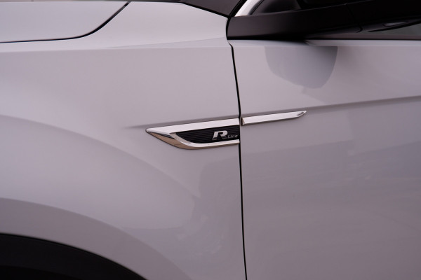 Volkswagen T-Roc 1.5 TSI Sport Business 2x R-Line LED | Trekhaak | Carplay | Camera | Virtual Cockpit | Navi | PDC