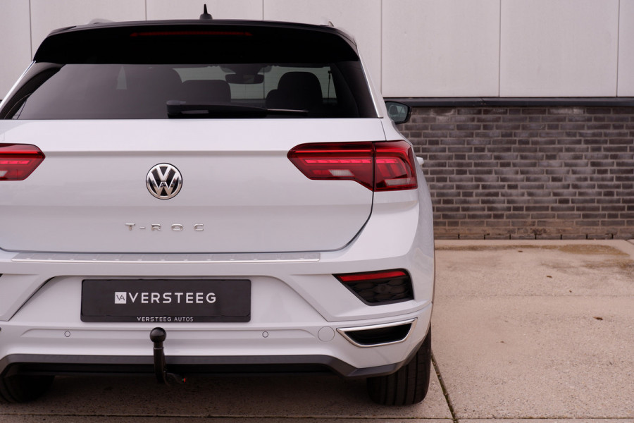 Volkswagen T-Roc 1.5 TSI Sport Business 2x R-Line LED | Trekhaak | Carplay | Camera | Virtual Cockpit | Navi | PDC