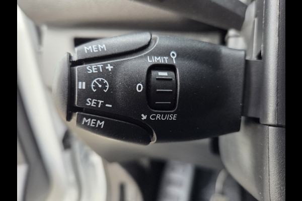 Citroën Jumpy / Opel Vivaro 2.0 CDTI 144Pk 5 persoon Dubbel Cabine Airco Navigatie Achteruitrijcamera DC