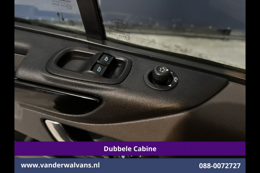 Ford Transit Custom 2.0 TDCI 130pk L2H1 Dubbele Cabine Euro6 Airco | 6-Zits | LM velgen | LED | Navigatie | Cruisecontrol | 2800kg Trekhaak Stoelverwarming, Verwarmde voorruit, Parkeersensoren, Sidebars
