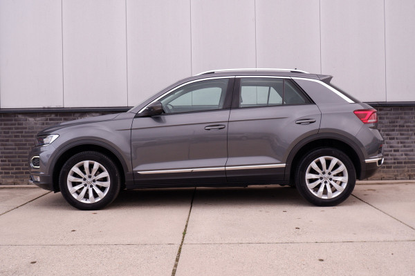 Volkswagen T-Roc 1.5 TSI Sport LED | Trekhaak | Carplay | Camera | Virtual Cockpit | PDC