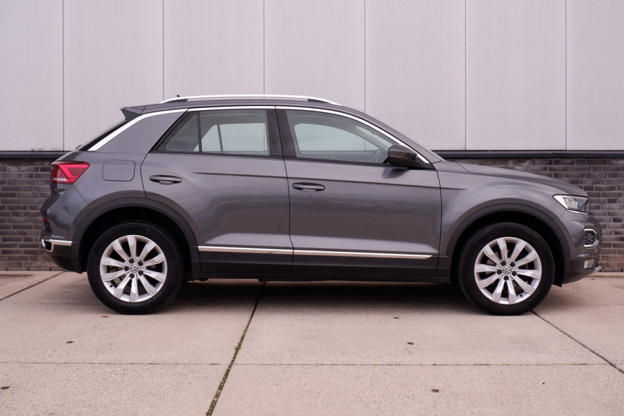 Volkswagen T-Roc 1.5 TSI Sport LED | Trekhaak | Carplay | Camera | Virtual Cockpit | PDC