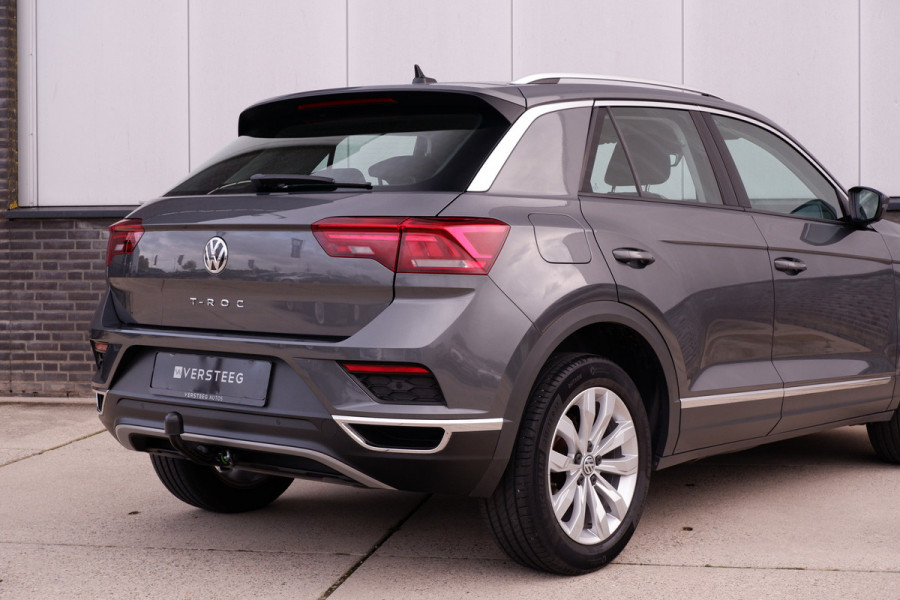 Volkswagen T-Roc 1.5 TSI Sport LED | Trekhaak | Carplay | Camera | Virtual Cockpit | PDC