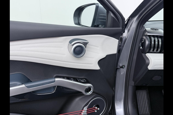 BYD ATTO 3 Comfort 60 kWh PANO| STOELVERW.| FABR. GARANTIE T/M 2029 | AANDRIJFLIJN EN ACCU ZELFS T/M 2031 | BTW VERREKENBAAR