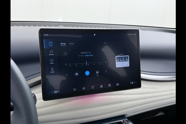 BYD ATTO 3 Comfort 60 kWh PANO| STOELVERW.| FABR. GARANTIE T/M 2029 | AANDRIJFLIJN EN ACCU ZELFS T/M 2031 | BTW VERREKENBAAR